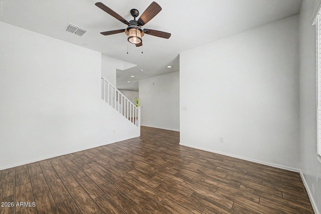 2394 N 212th Dr - Photo 6 of 38