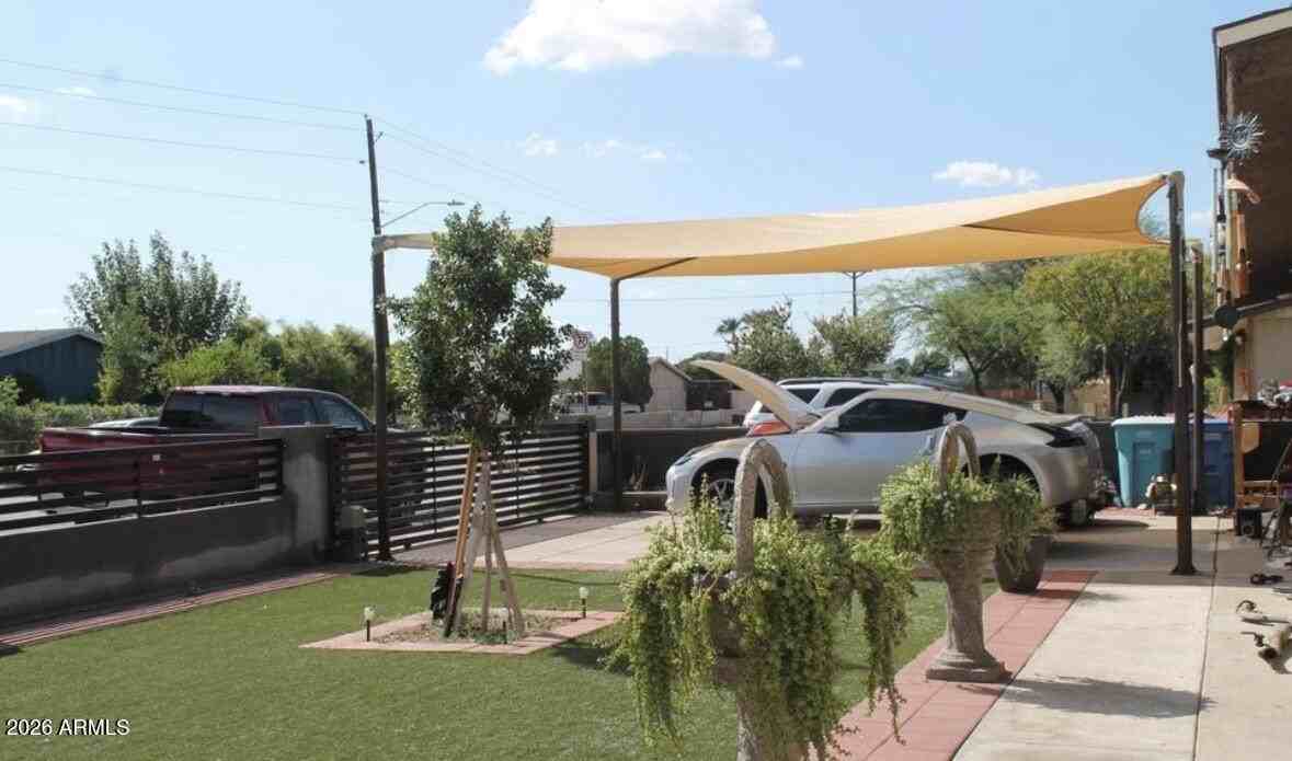 4828 W Encanto Blvd - Photo 3 of 18