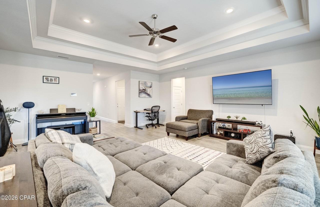 460 Albert Meadow Ln - Photo 5 of 34