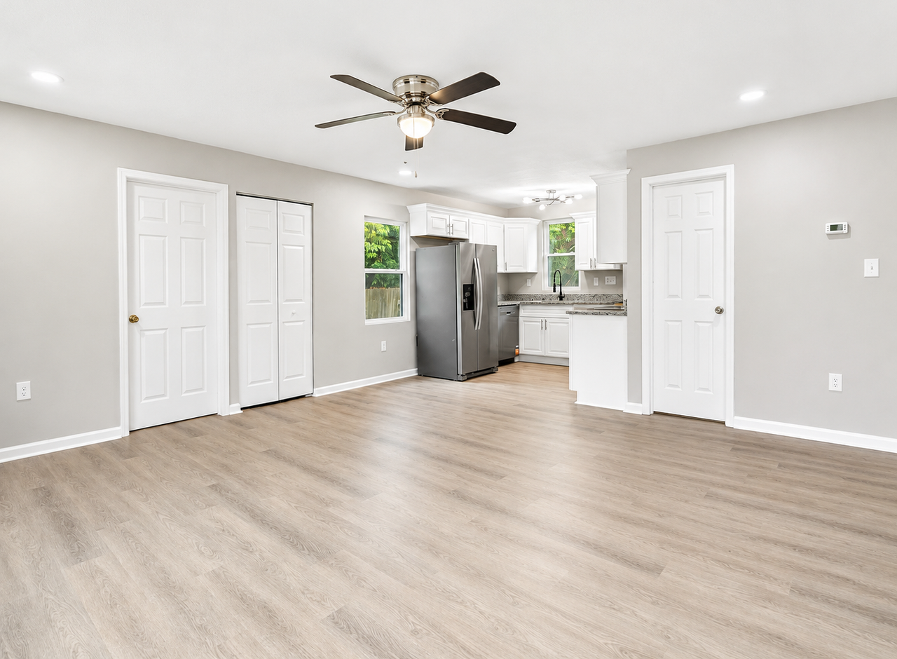 536 Leonard Rd - Photo 3 of 12