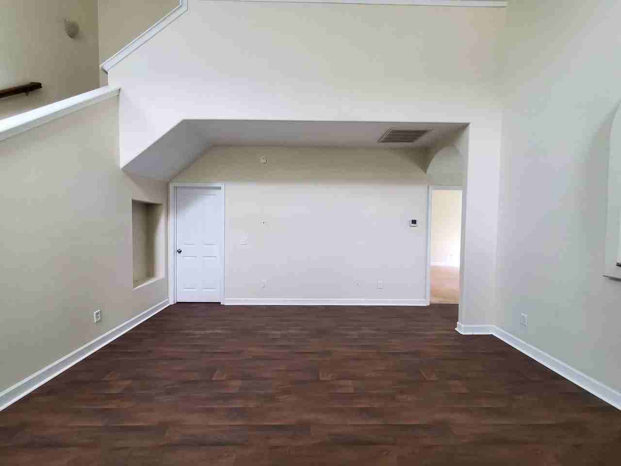 60 Summer Hill Ct - Photo 5 of 21
