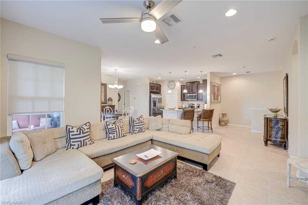 8540 Violeta St #202 - Photo 3 of 24