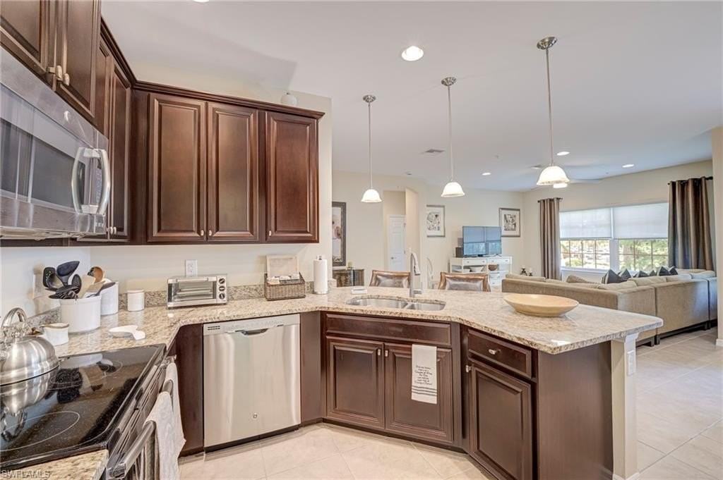 8540 Violeta St #202 - Photo 7 of 24