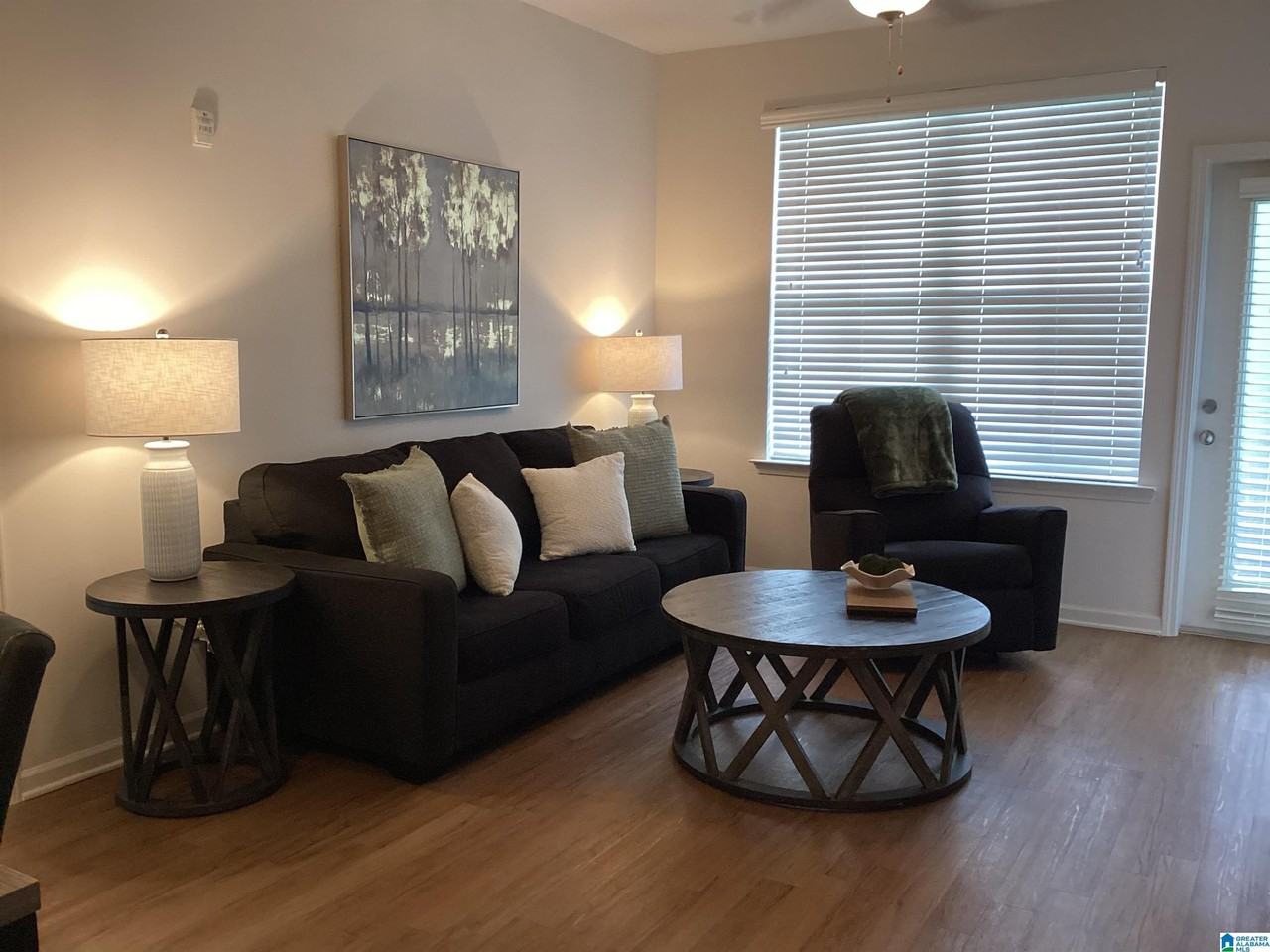 1860 Oxmoor Rd #532 - Photo 5 of 17