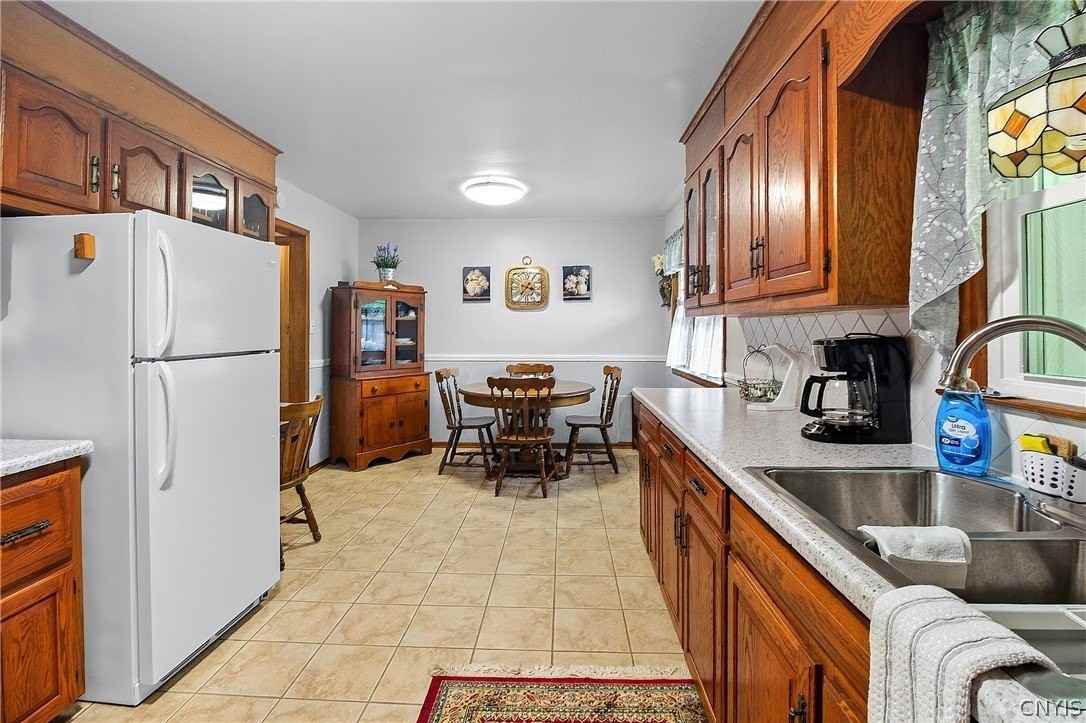 118 West St - Photo 6 of 31