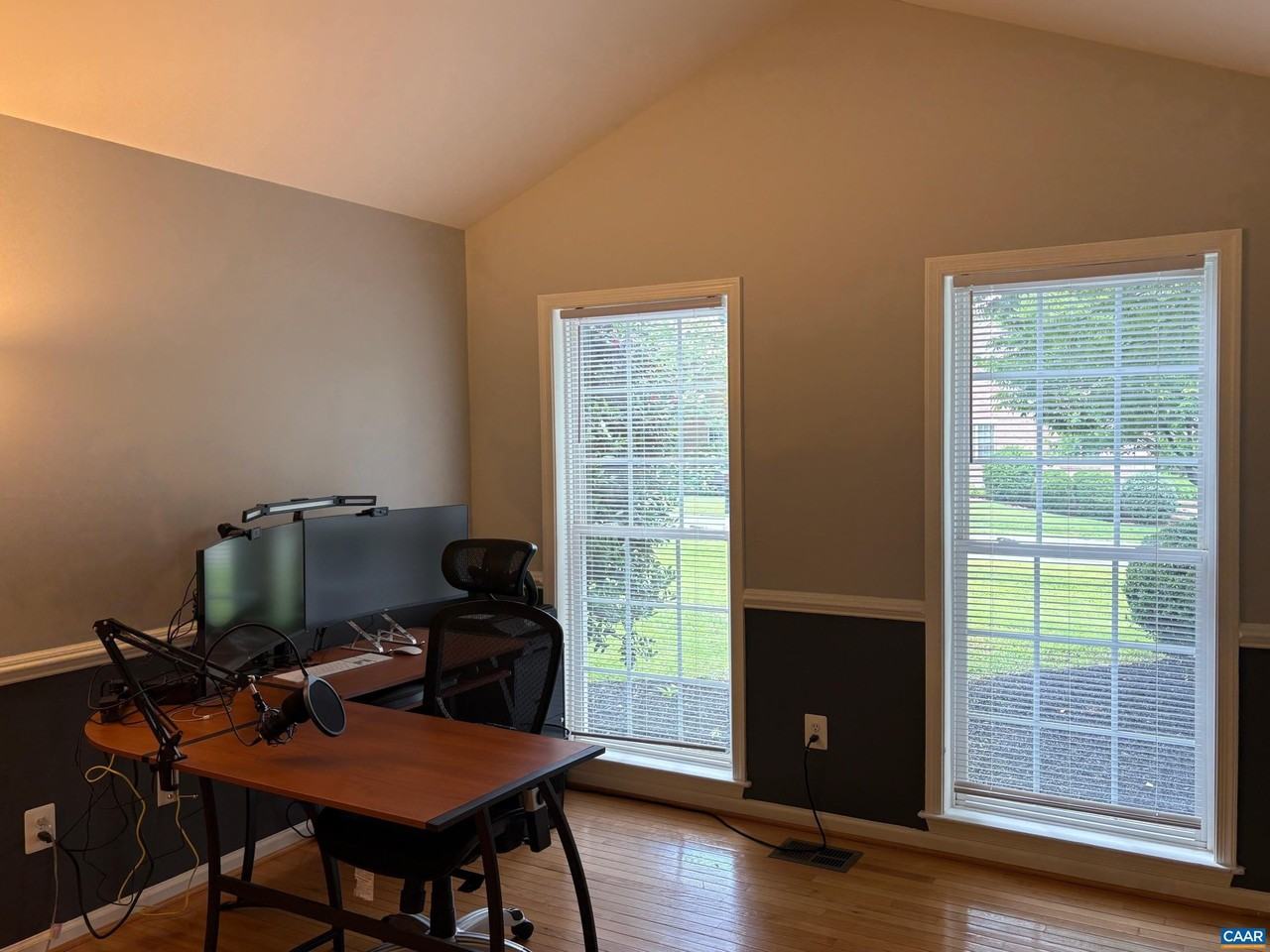 42 Branch Ln - Photo 5 of 50