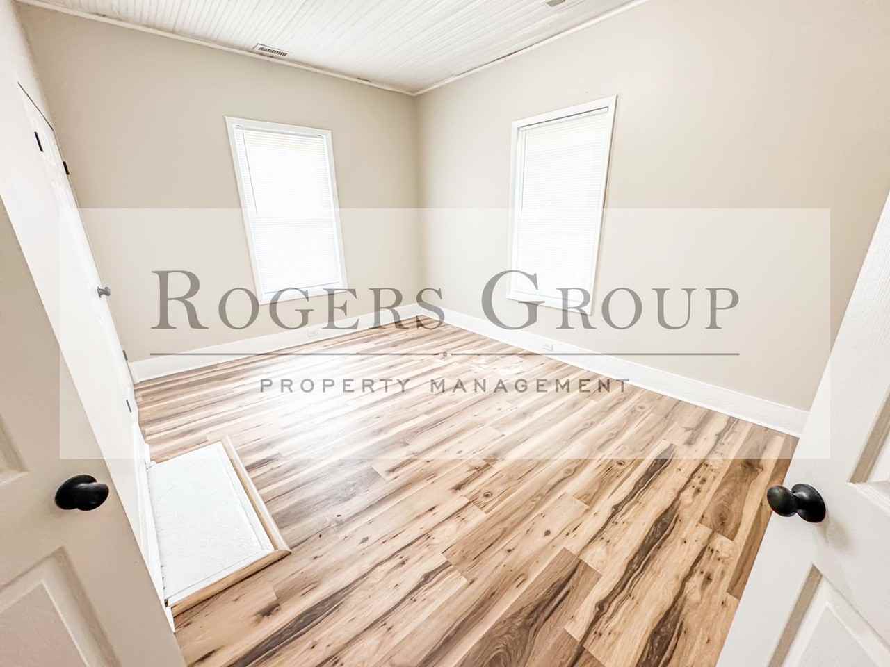 615 Vaughan St - Photo 5 of 8