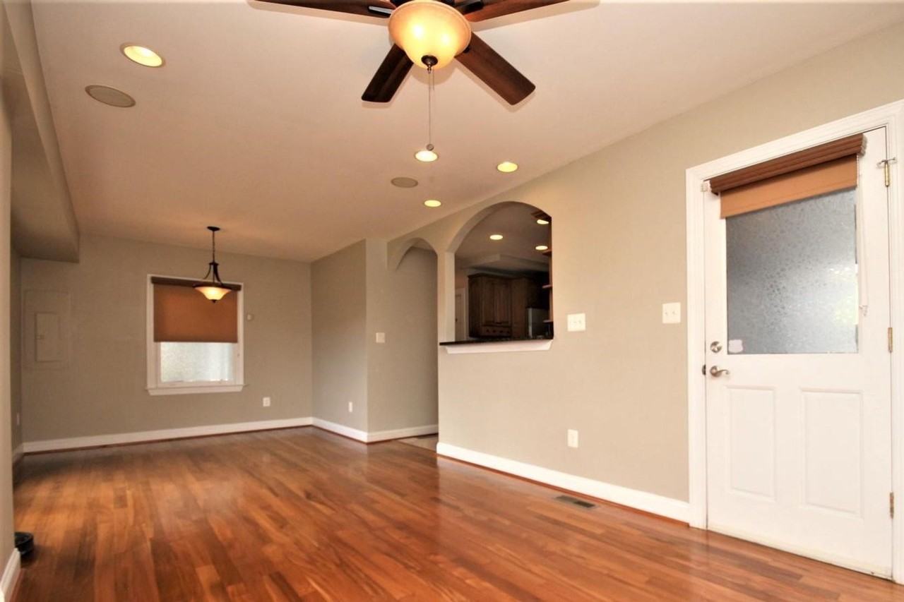 112 Water St - Photo 7 of 29
