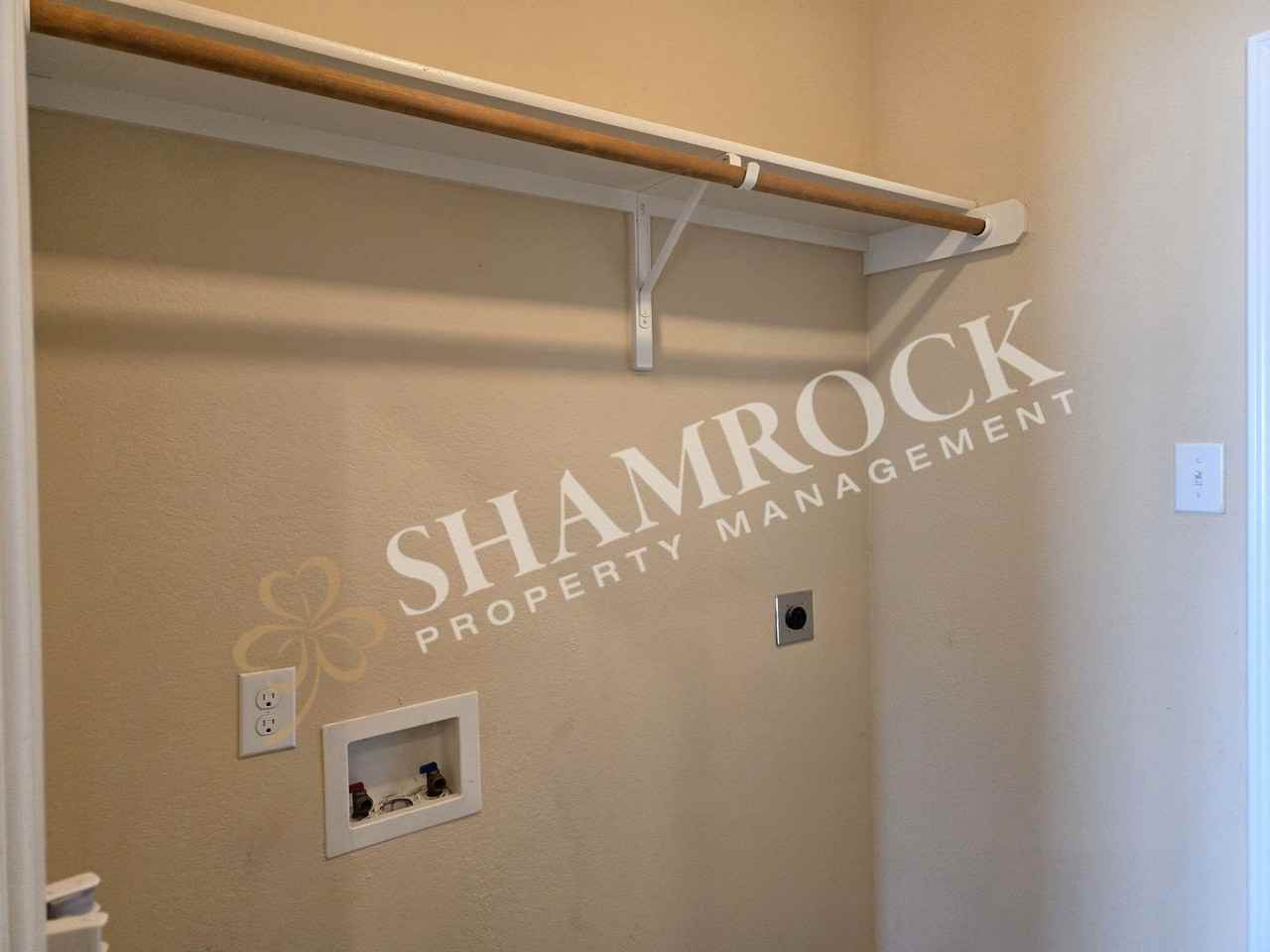 5405 Copper Mtn - Photo 6 of 16