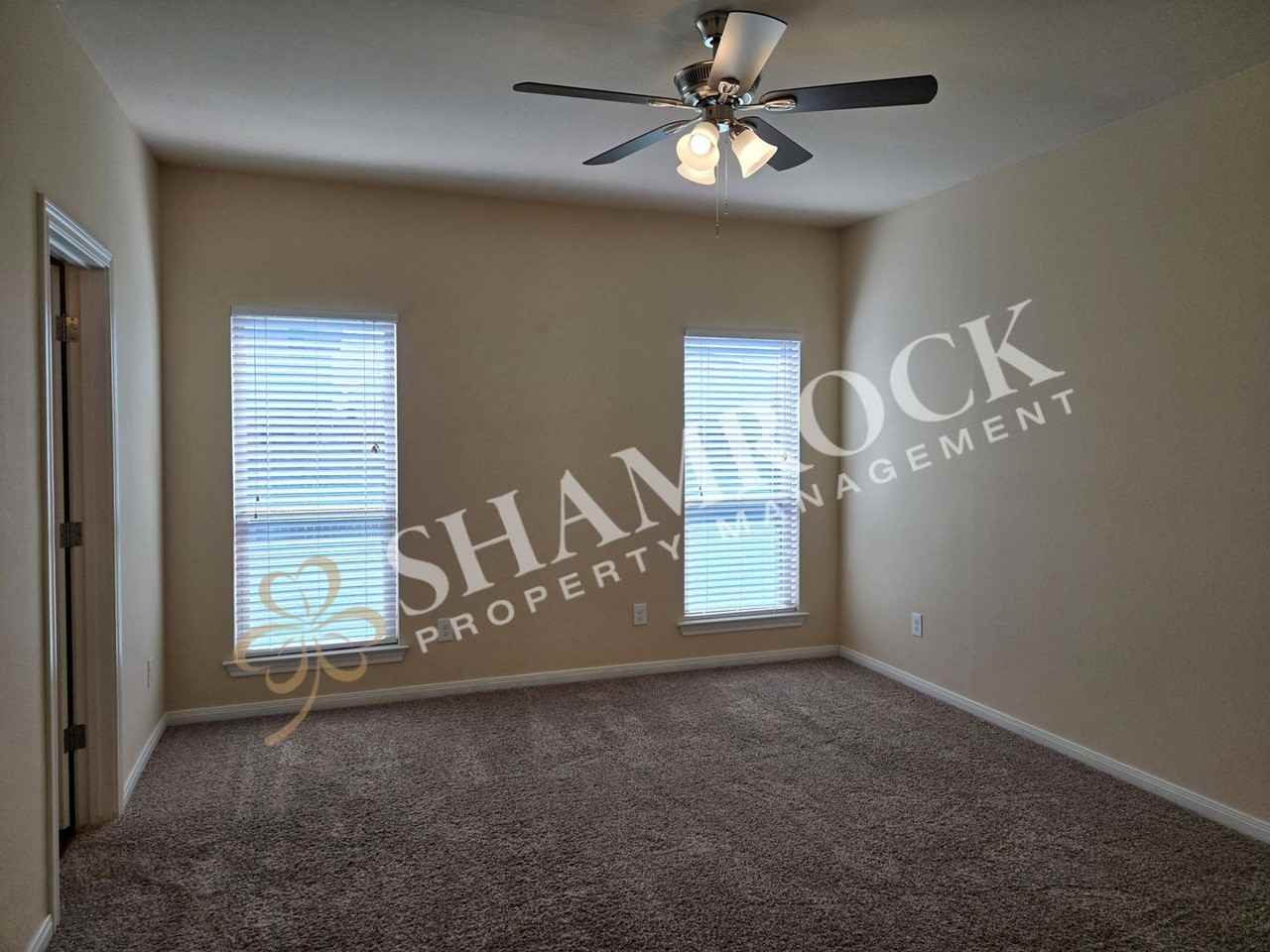 5405 Copper Mtn - Photo 7 of 16
