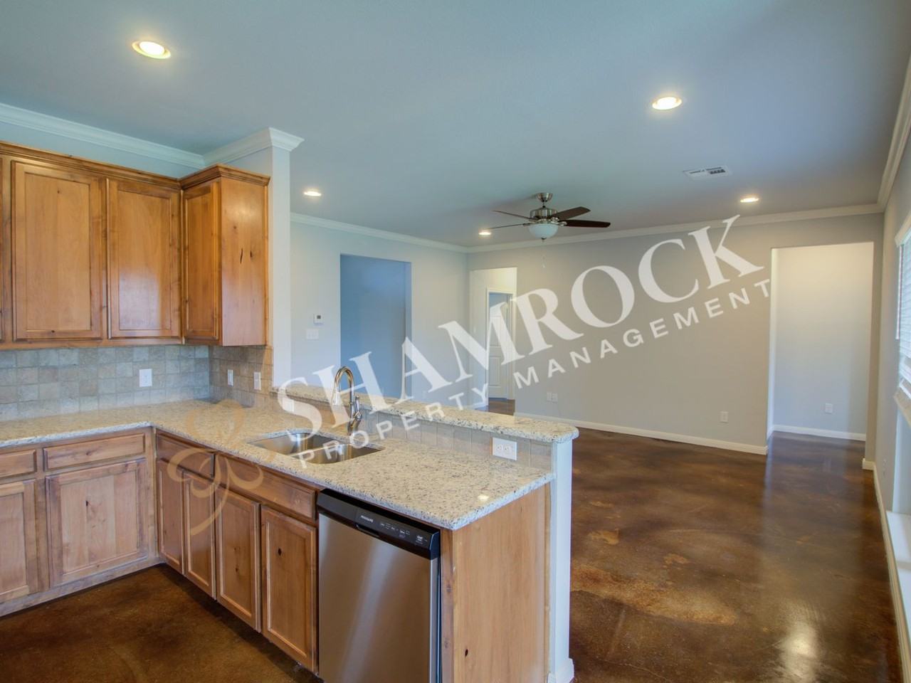 5400 Copper Mtn - Photo 6 of 21