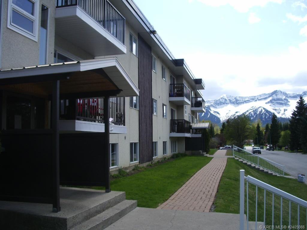 45 Ridgemont Dr - Photo 2 of 8