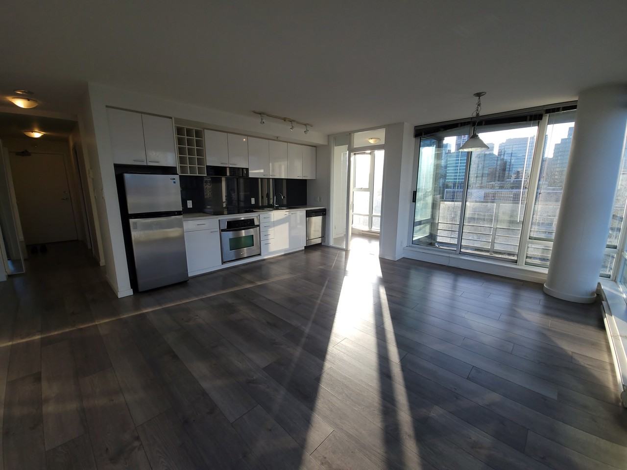 131 Regiment Square #1710 - Photo 5 of 16