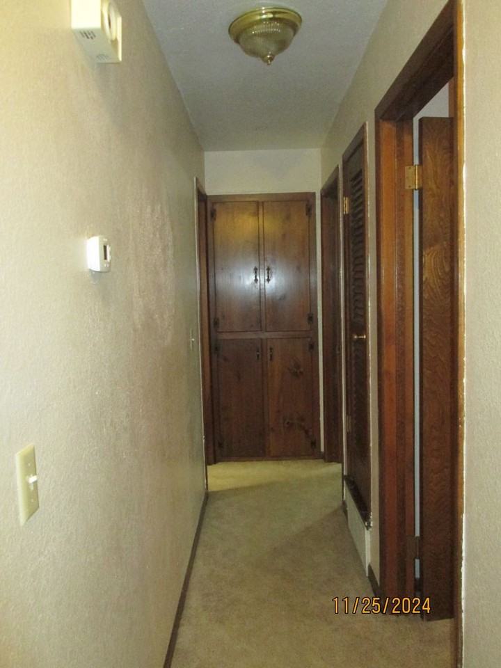 3402 W 10th St - Photo 6 of 12
