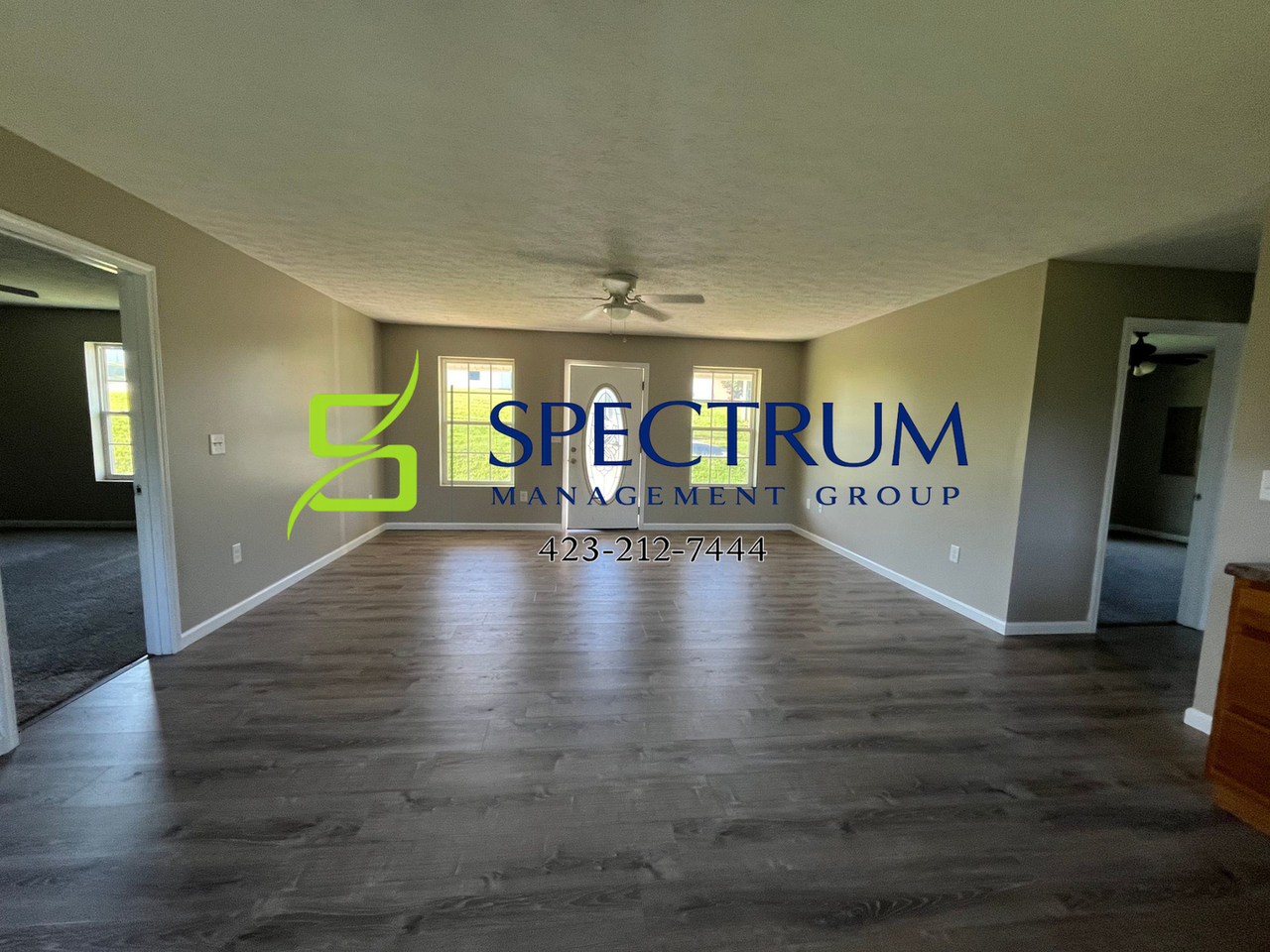 680 Privet Dr - Photo 4 of 11