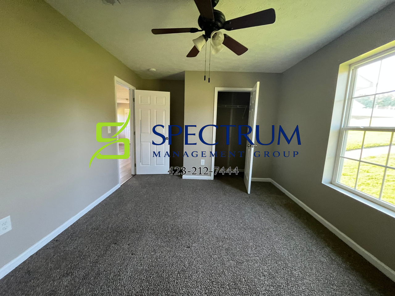 680 Privet Dr - Photo 5 of 11