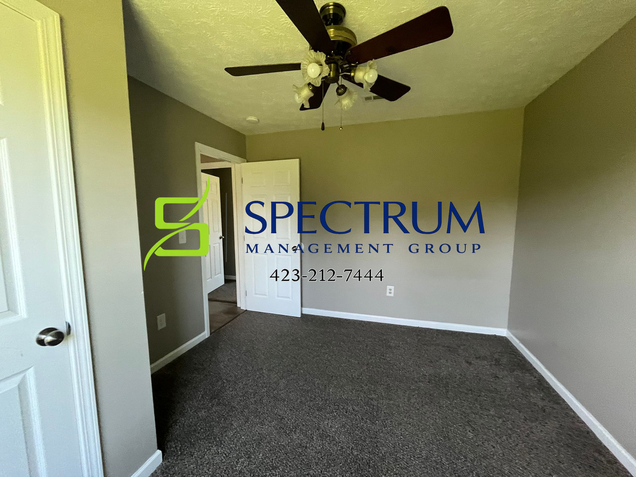 680 Privet Dr - Photo 7 of 11