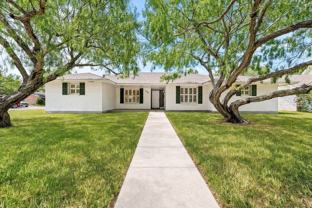 630 Bradshaw Dr - Photo 1 of 1