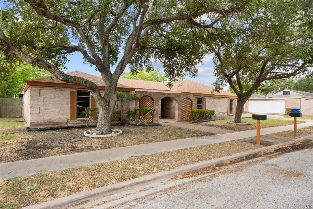 5009 Wingfoot Ln #B - Photo 2 of 25