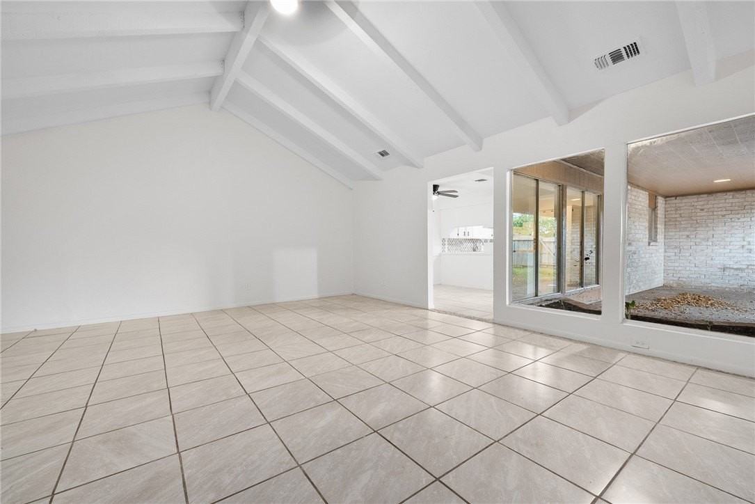 5009 Wingfoot Ln #B - Photo 7 of 25