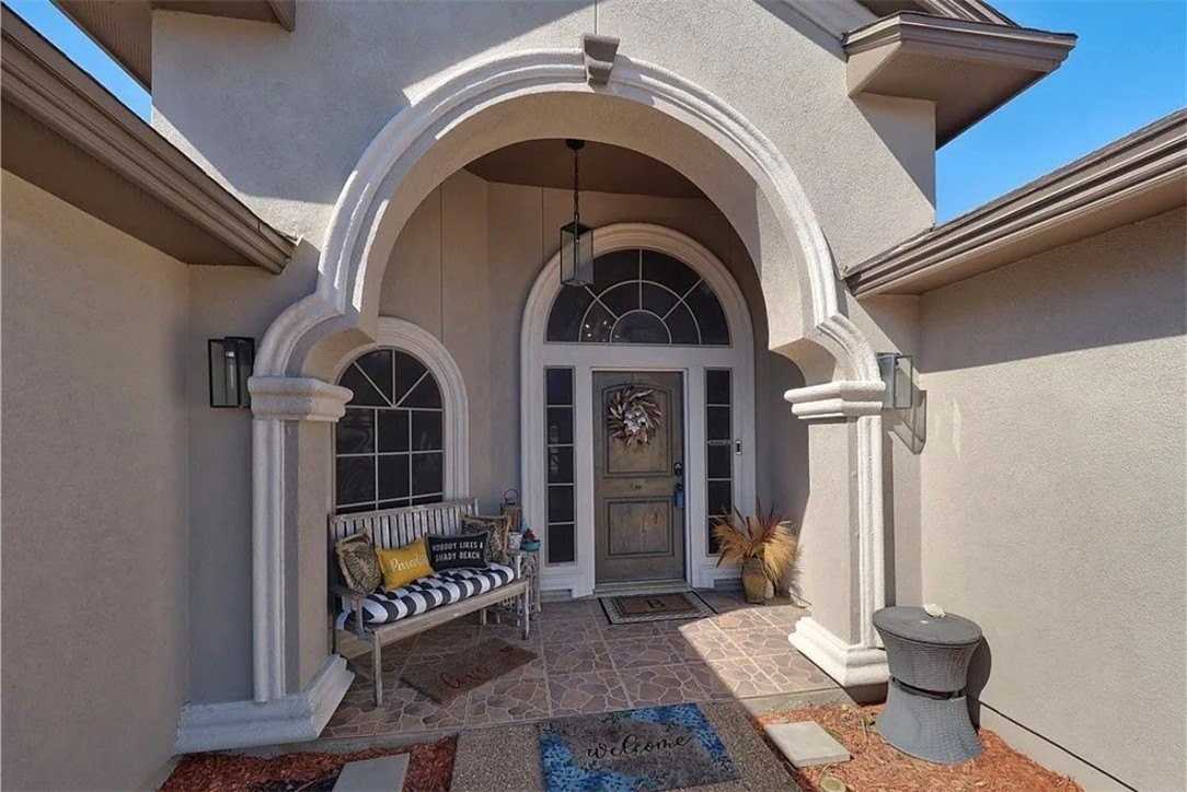 15029 Dasmarinas Dr - Photo 2 of 25