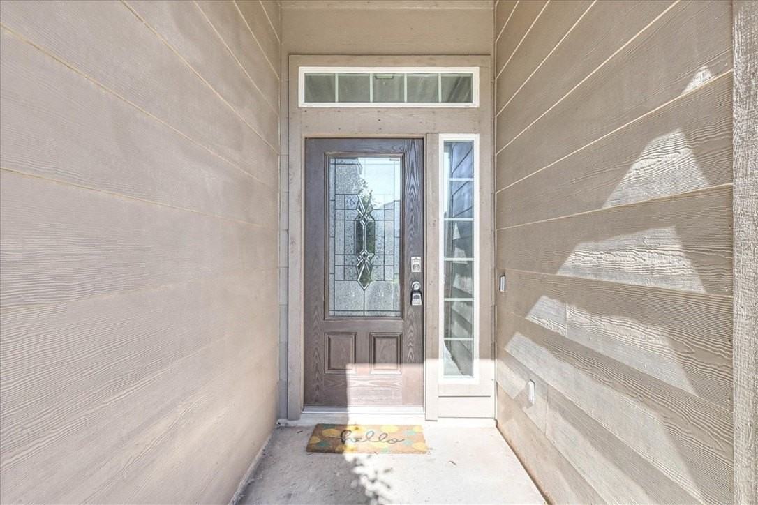 2217 Ibis St - Photo 4 of 39
