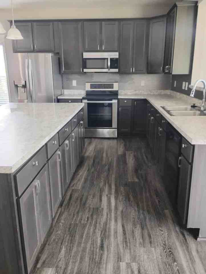 1453 Hoovler Way - Photo 6 of 17