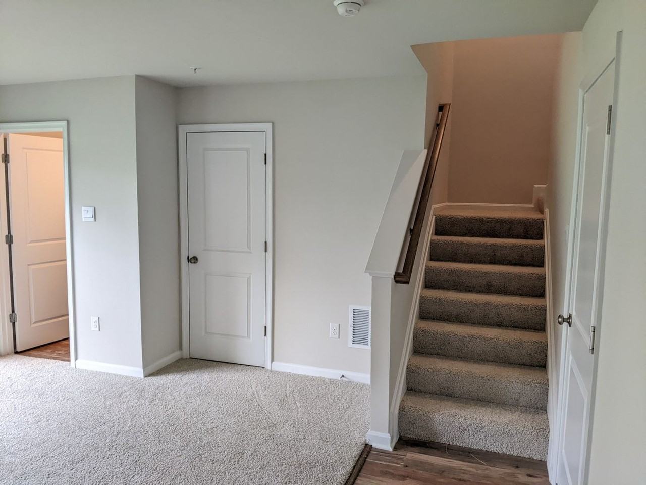 2005 Pomona Way - Photo 3 of 50