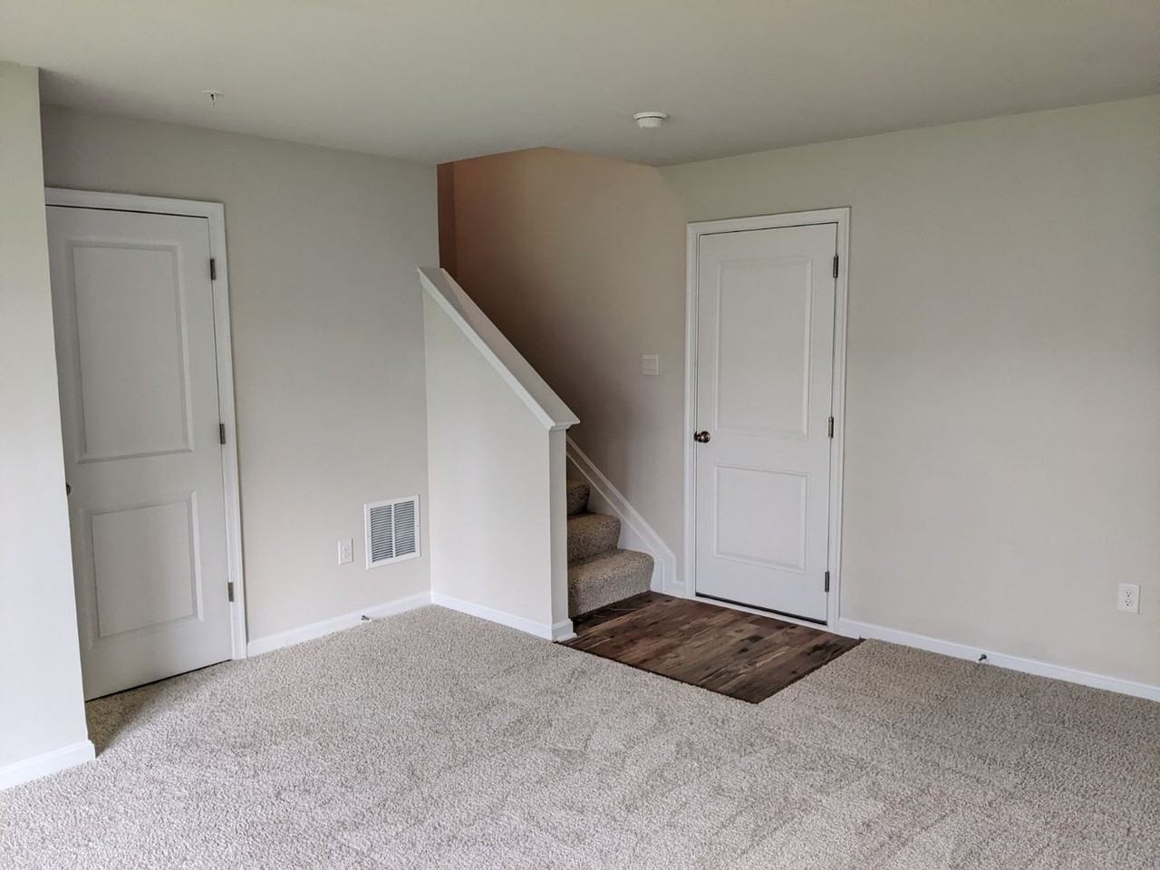 2005 Pomona Way - Photo 5 of 50