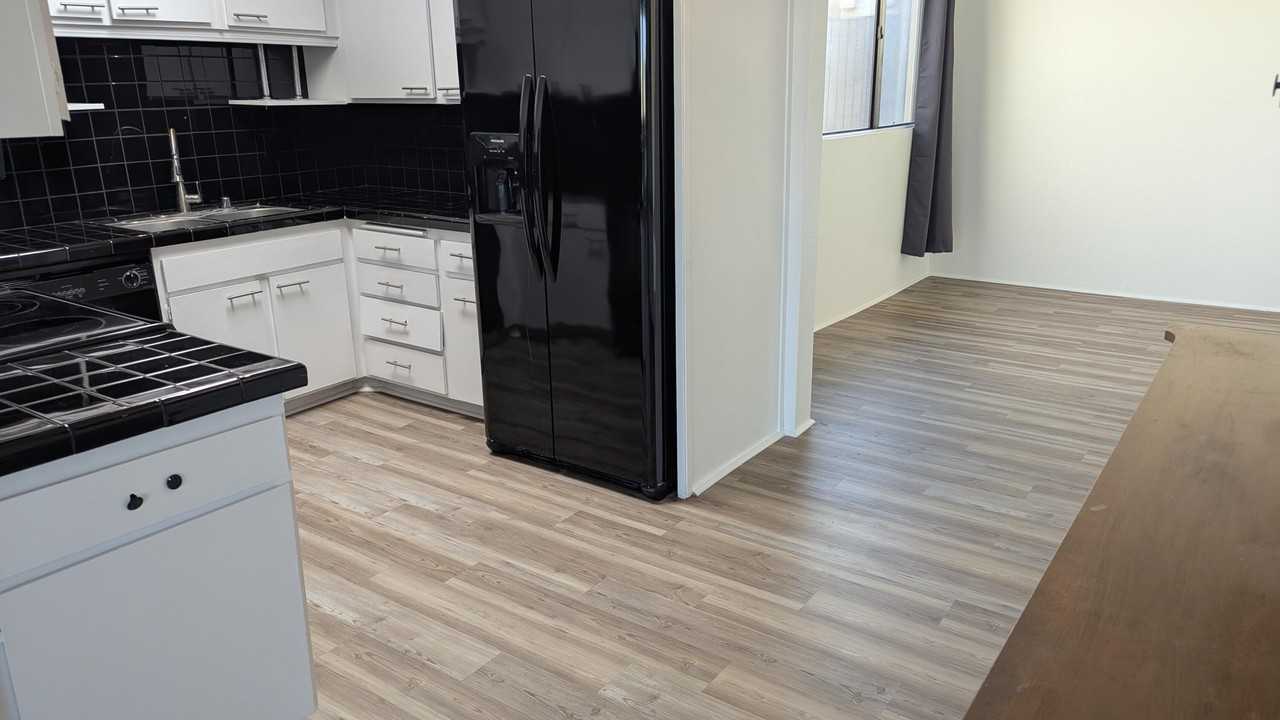 425 Bradshaw Ln #63 - Photo 6 of 30