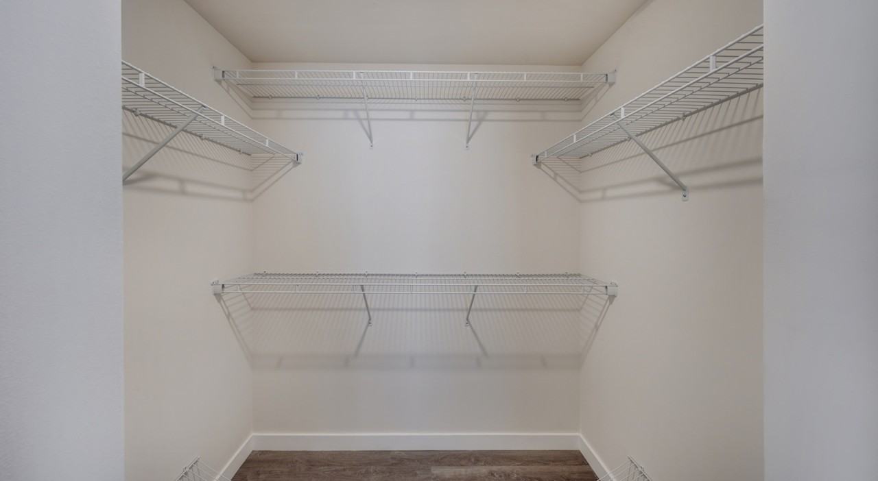 19279 Northwest 27th Avenue - Photo 3 of 13