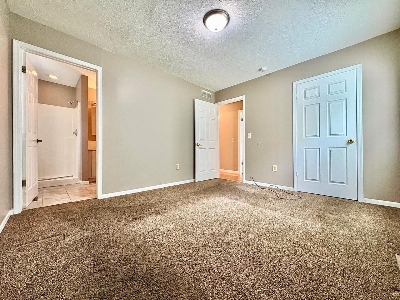 1857 N Meade St - Photo 7 of 10