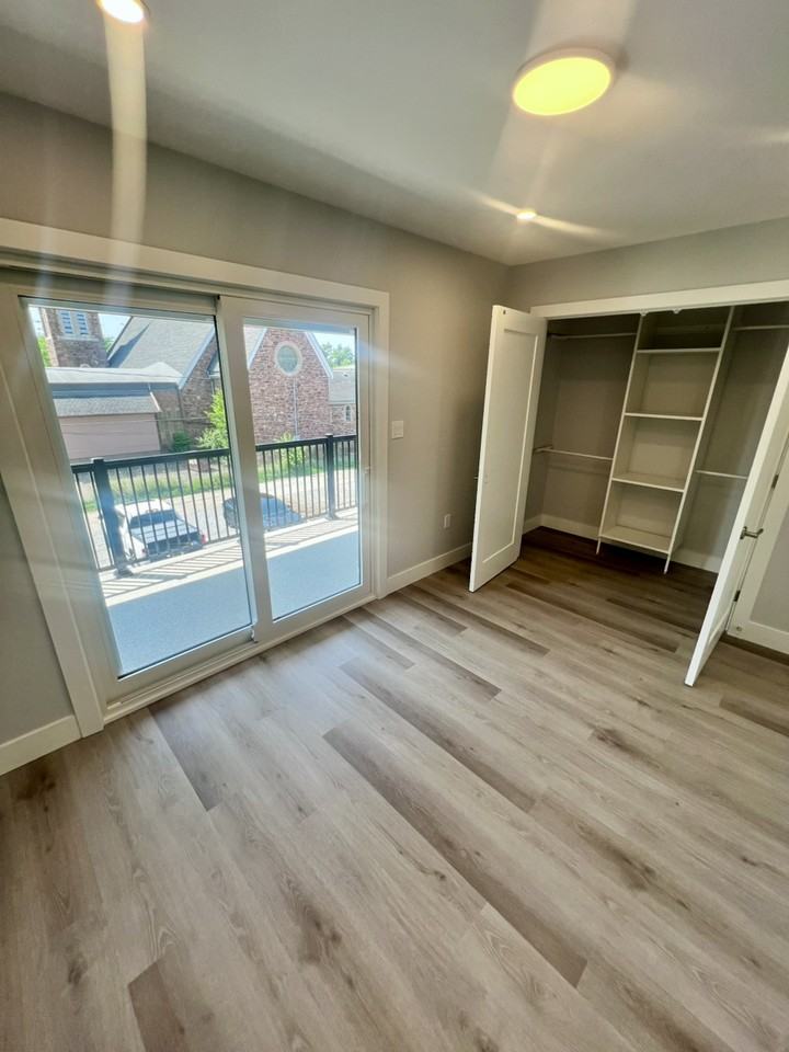 36 Walnut St - Photo 7 of 14
