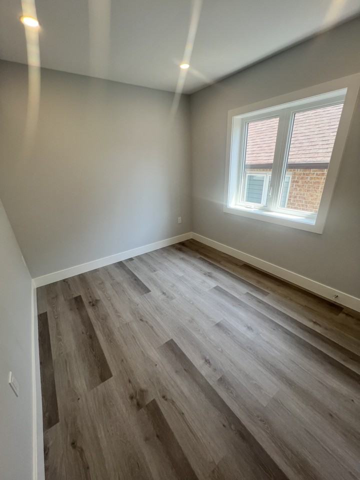 36 Walnut St - Photo 2 of 14