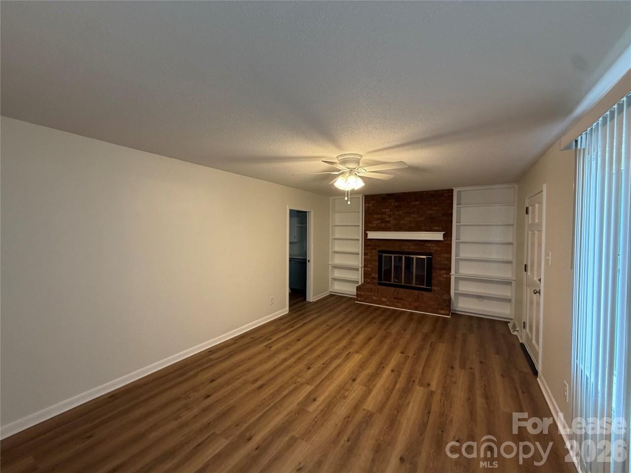 147 Crooked Ln - Photo 5 of 17