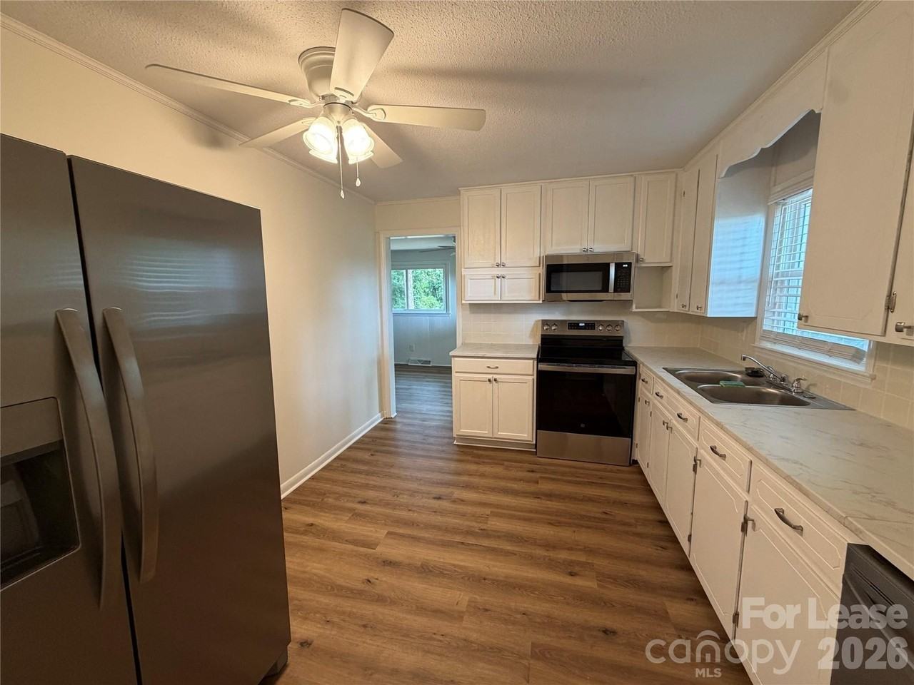 147 Crooked Ln - Photo 7 of 17