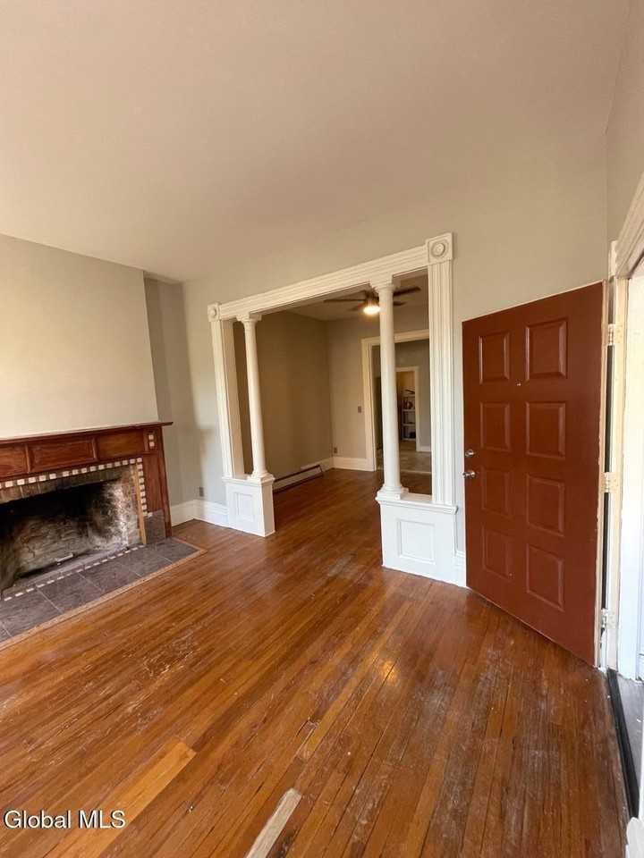 60 Westerlo St - Photo 3 of 15