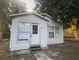 1806 12th St - Photo 1 of 1