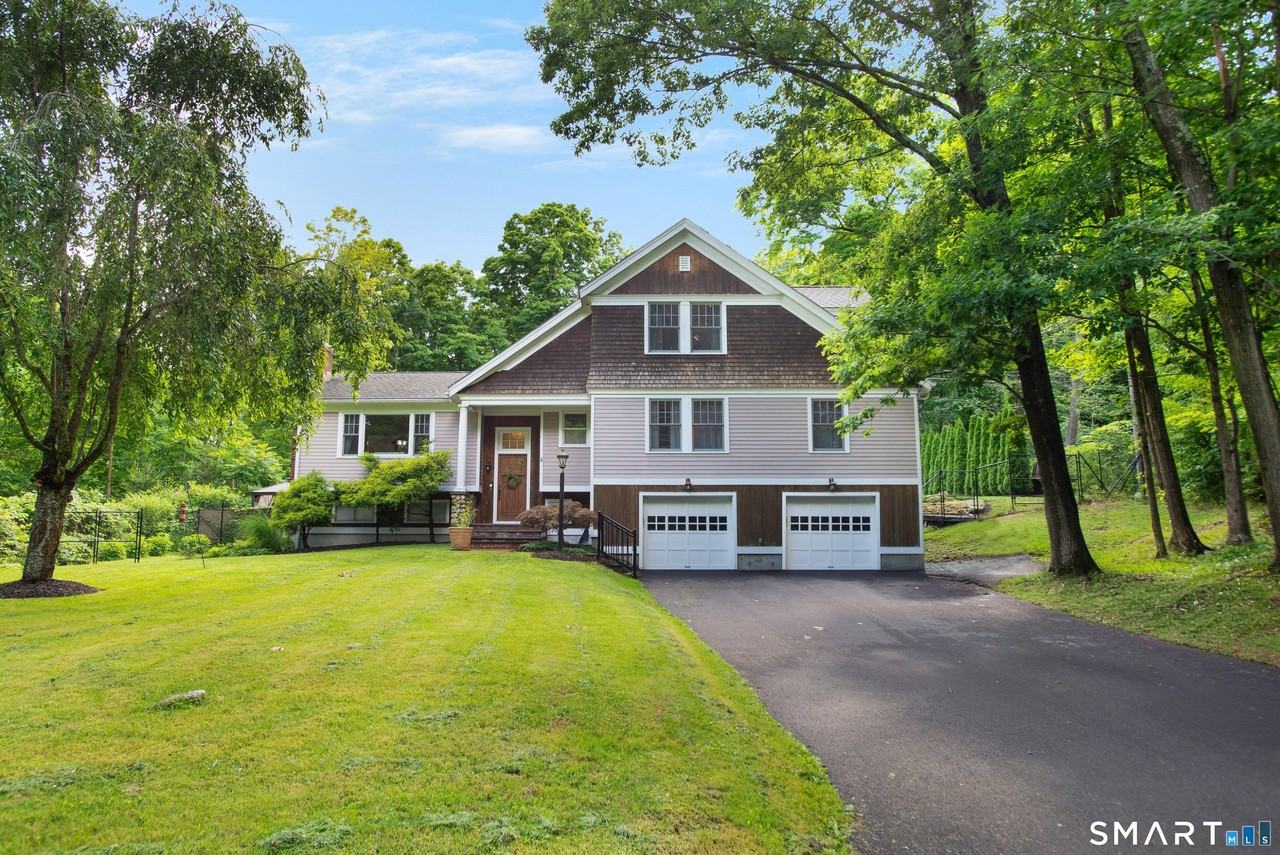 128 Knollwood Dr