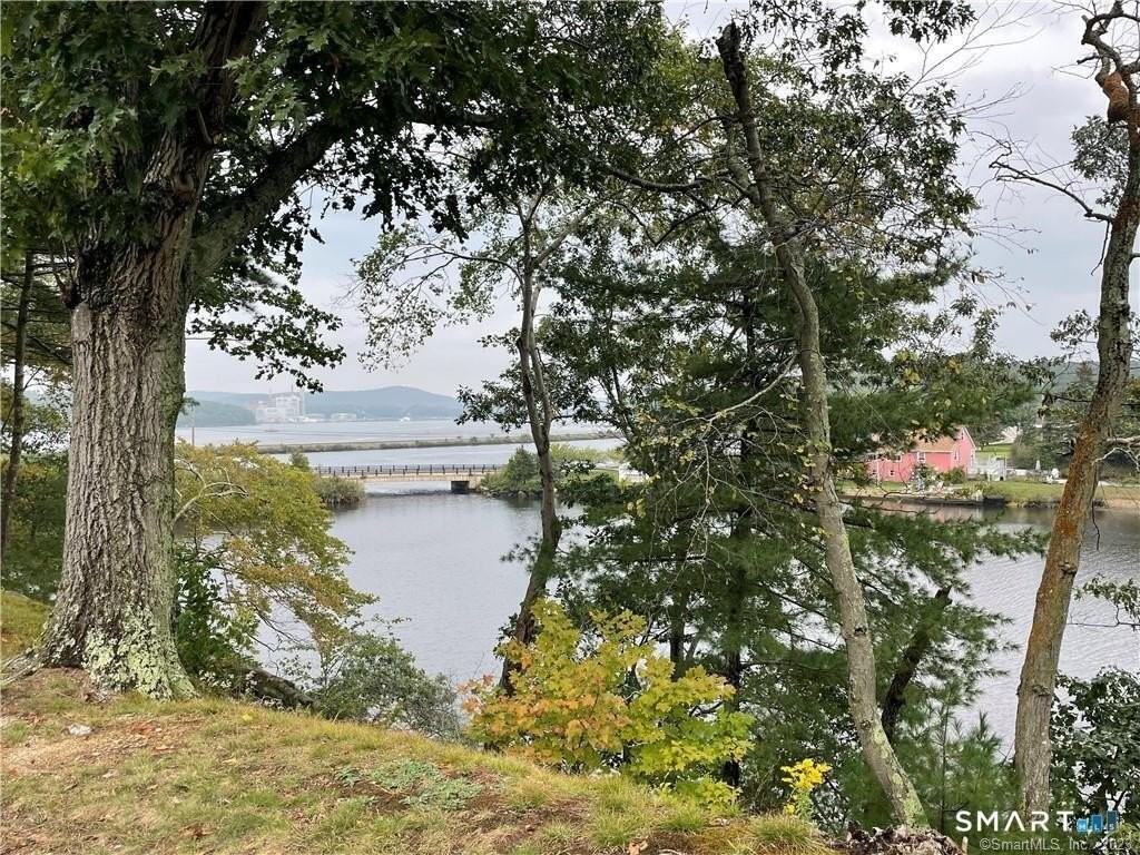 12 Sleepy Hollow Pentway - Photo 2 of 20