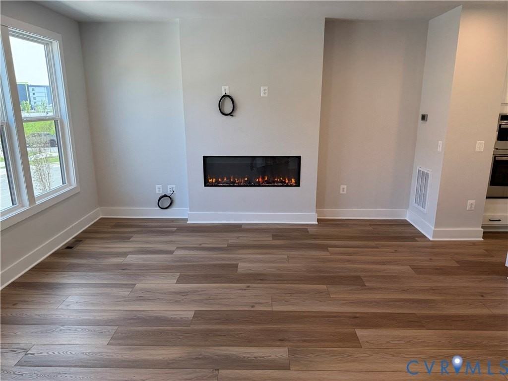 9435 Alquist St - Photo 5 of 23