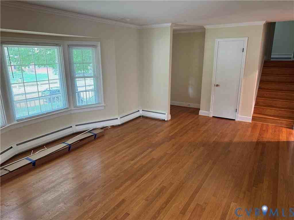9504 Ridgefield Rd - Photo 2 of 19