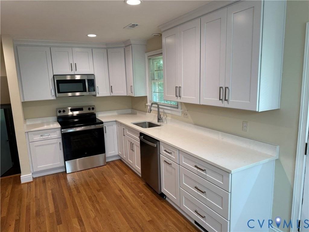 9504 Ridgefield Rd - Photo 6 of 19