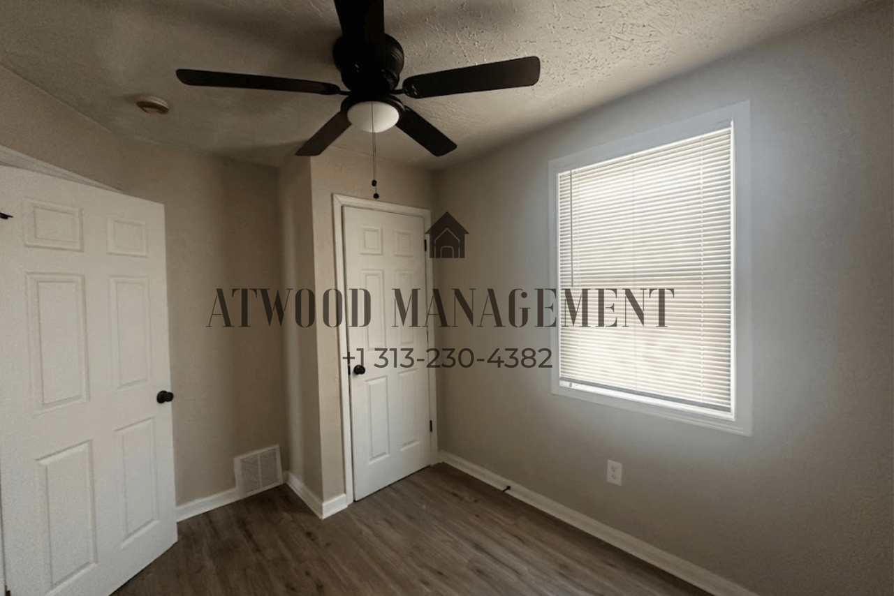 14722 Quincy St - Photo 6 of 14