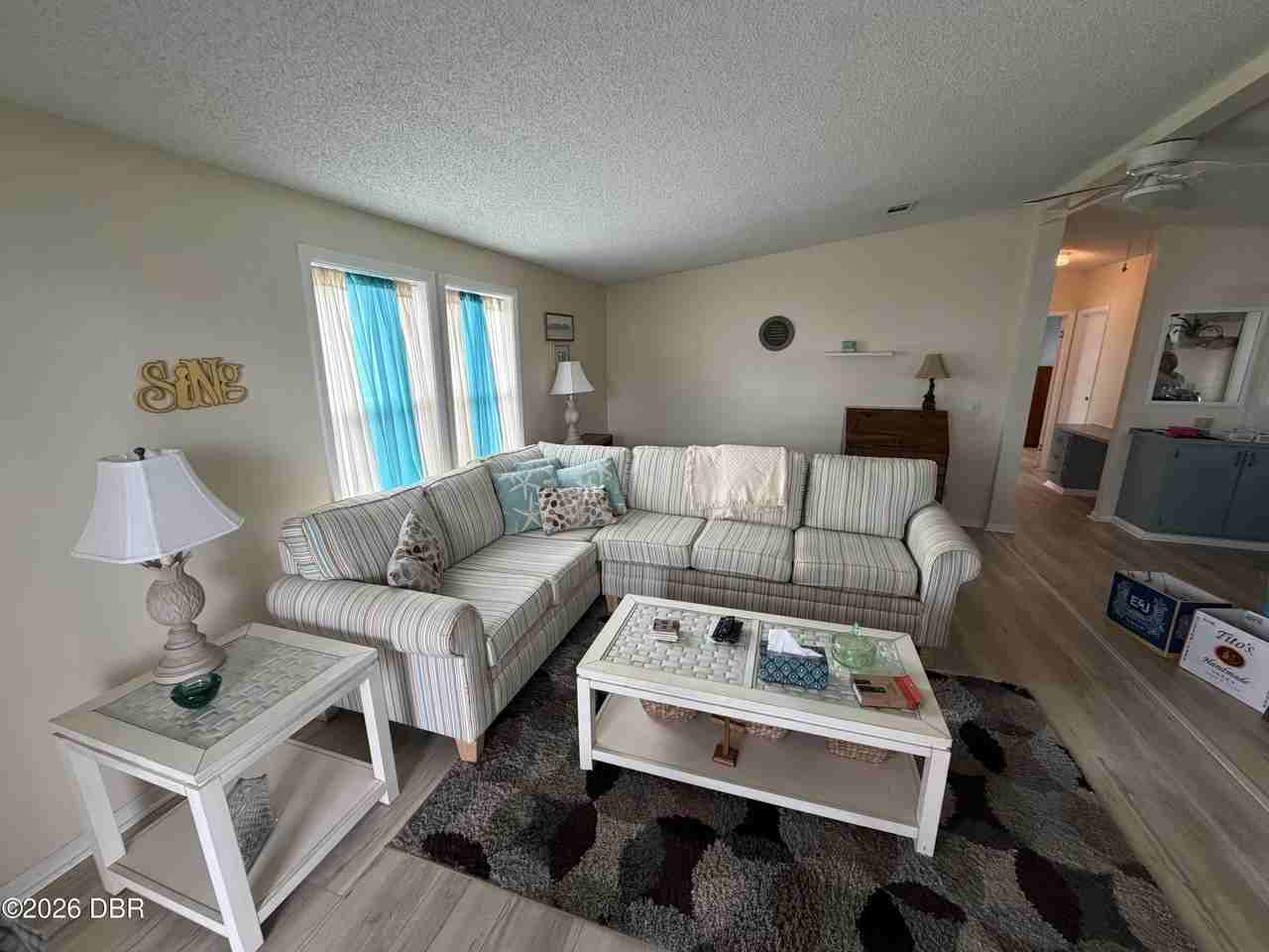 1229 La Flosita Dr - Photo 3 of 18