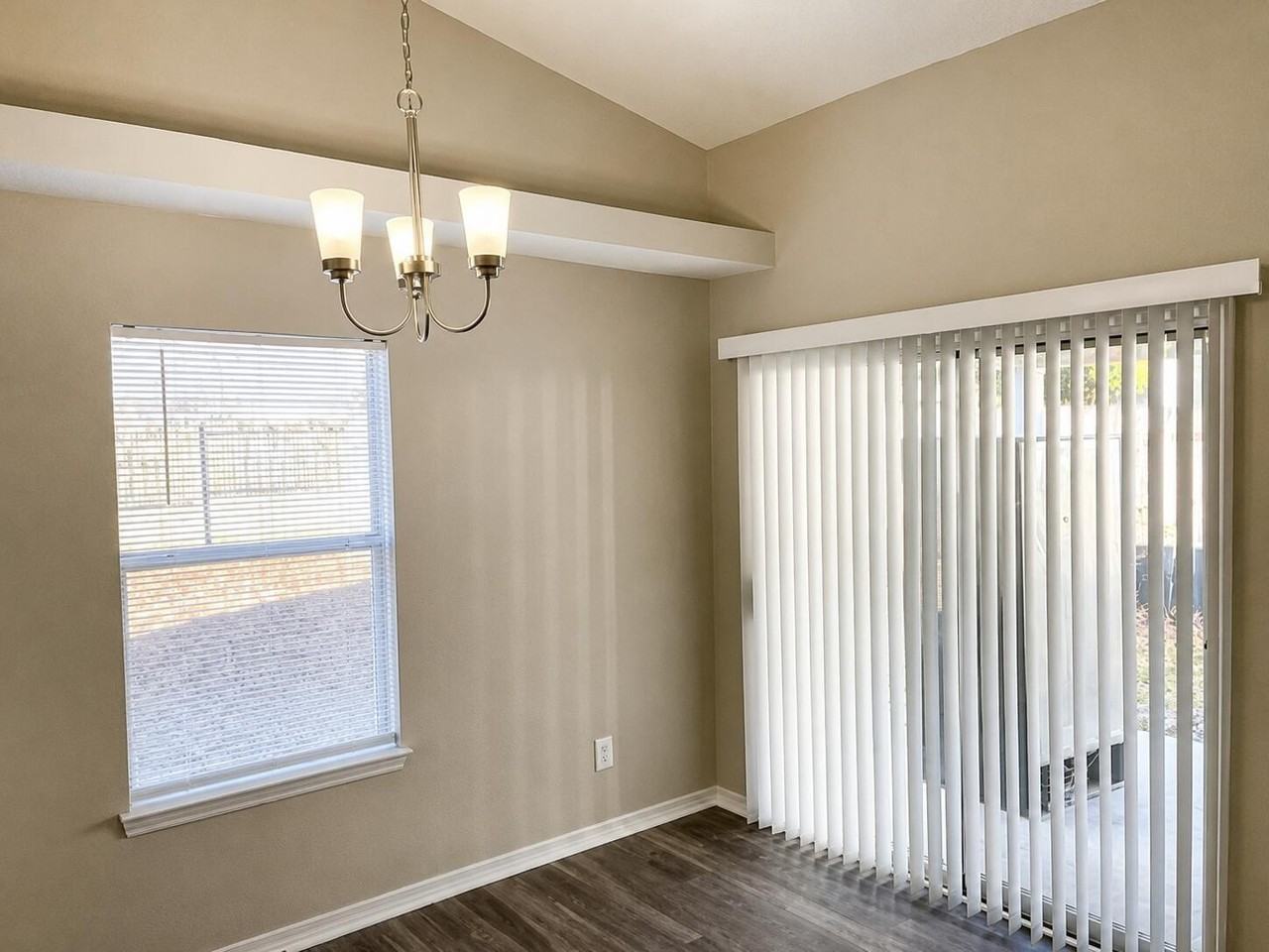 124 Sandstone Trl - Photo 6 of 16