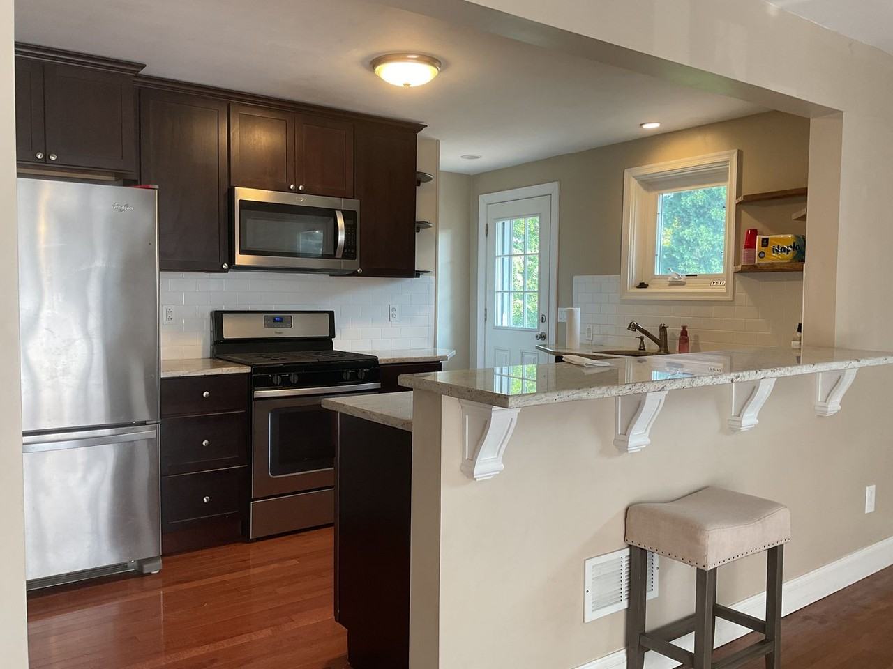 1722 Cornell Rd - Photo 5 of 23