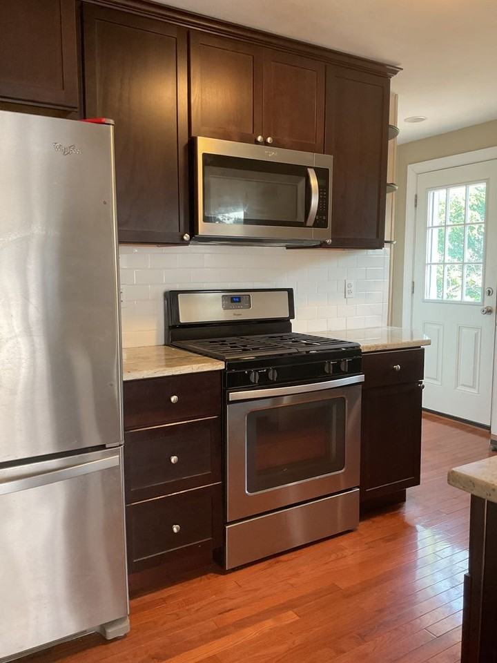 1722 Cornell Rd - Photo 6 of 23