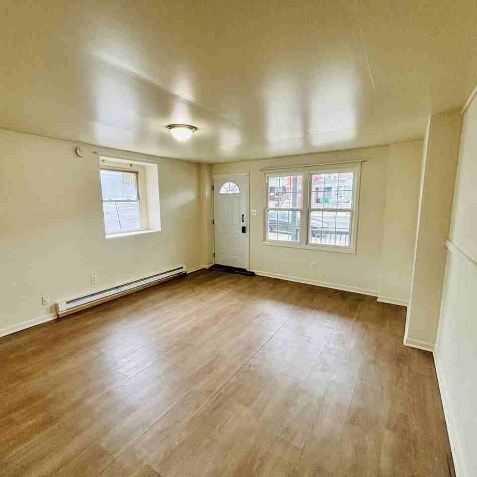 761-765 S 8th Street - Photo 4 of 25