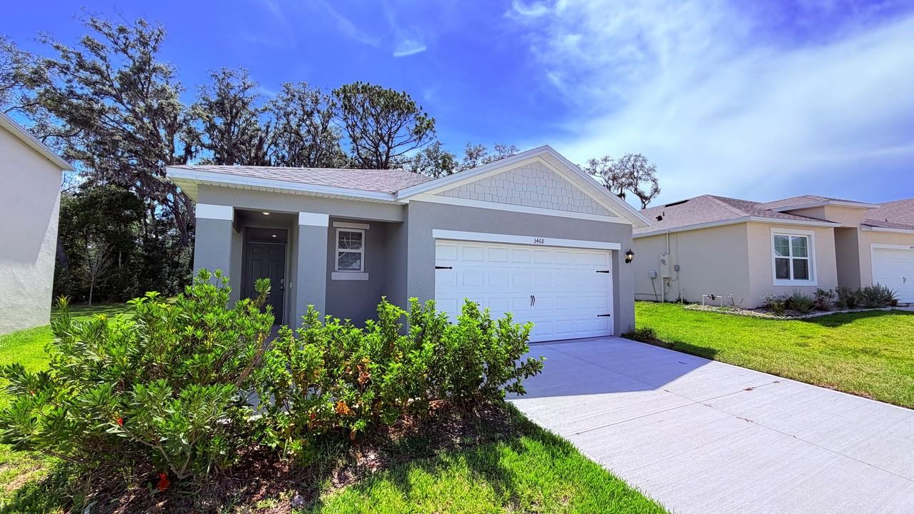 3468 Islewood Ct - Photo 3 of 30